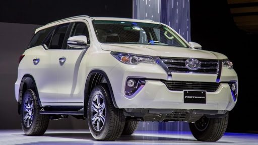 Toyota Fortuner 'chiều khách' với ưu đãi gần 130 triệu đồng